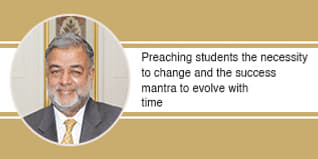 Preaching students the necessity to change and the success mantra to evolve with time